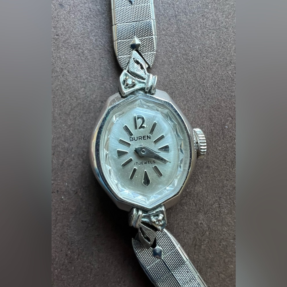Buren Ladies Watch Diamond and 10KT Gold 17 Jewel Vintage Rare